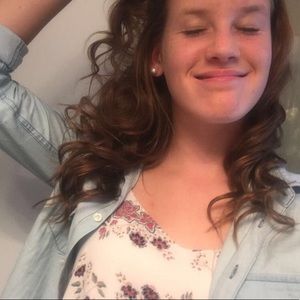 Meet your Posher, Alison